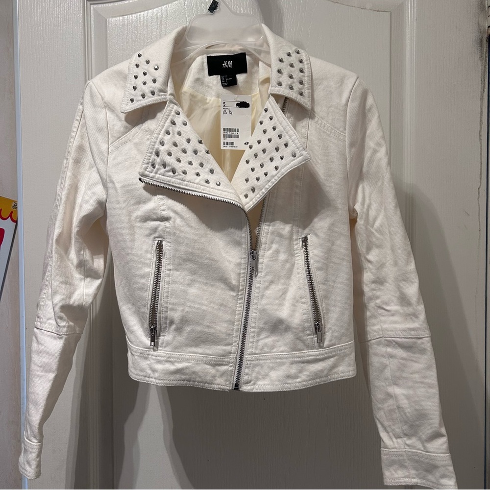 H&M white denim jacket size 6